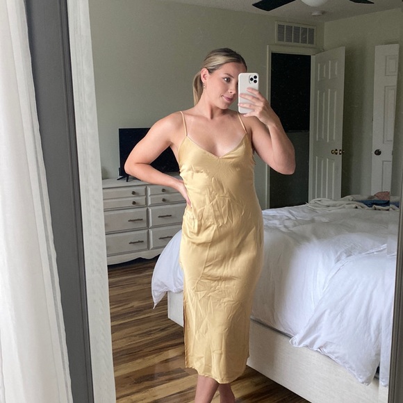 Love Tree Dresses & Skirts - Slip Dress